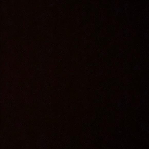 Meet your Posher, Lesly - Picture 1 of 1